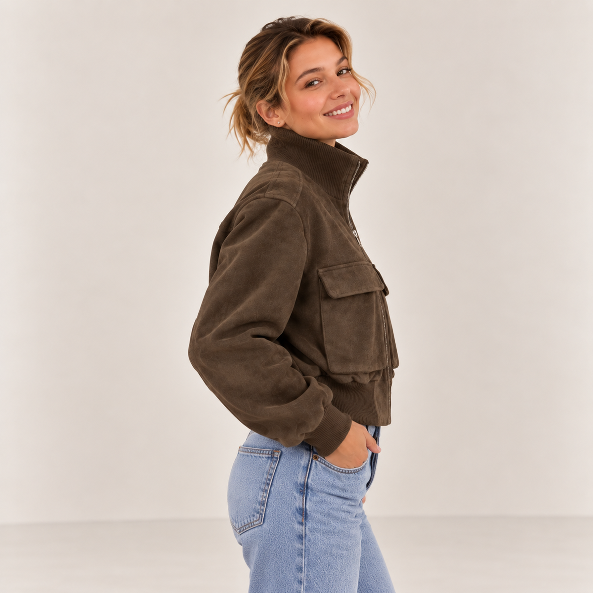 ELVIA – Bomberjacke in Velours-Optik