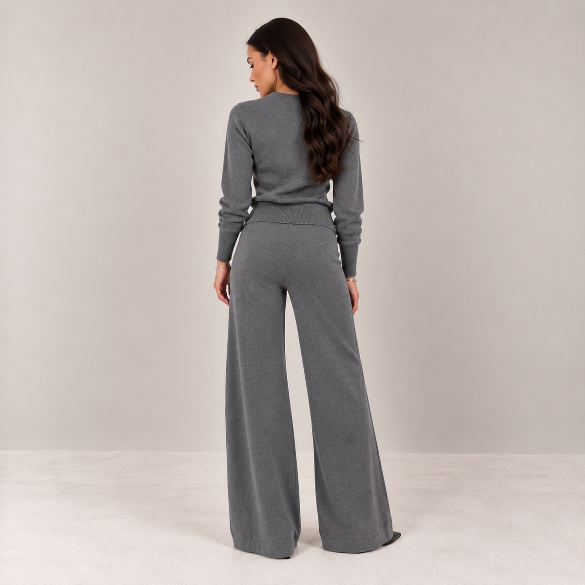 ELARA – Zweiteiliges Strick-Set