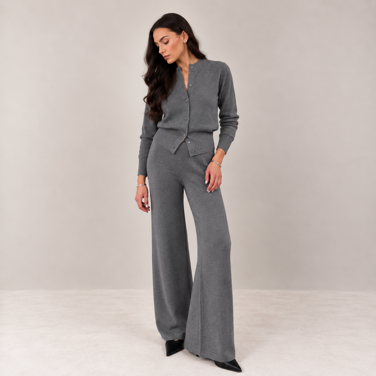 ELARA – Zweiteiliges Strick-Set