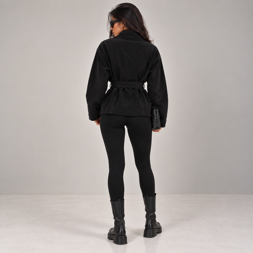 MALIA – Taillierte Veloursjacke mit Gürtel
