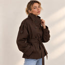 SELENE – Taillierte Trenchjacke mit Gürtel