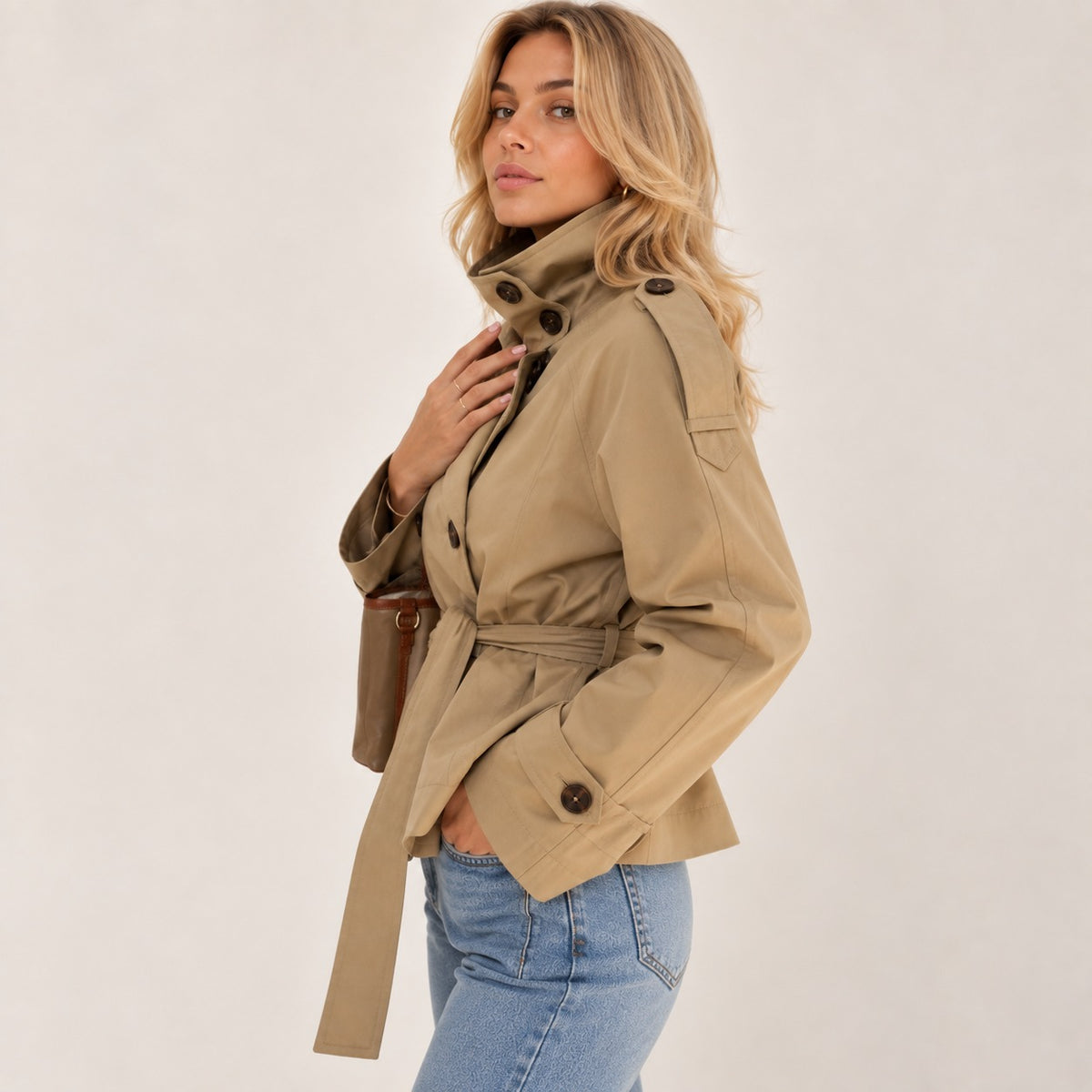 MIREA – Kurze Trenchjacke