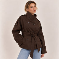 SELENE – Taillierte Trenchjacke mit Gürtel