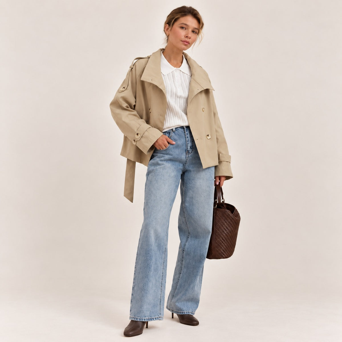 SELENE – Taillierte Trenchjacke mit Gürtel